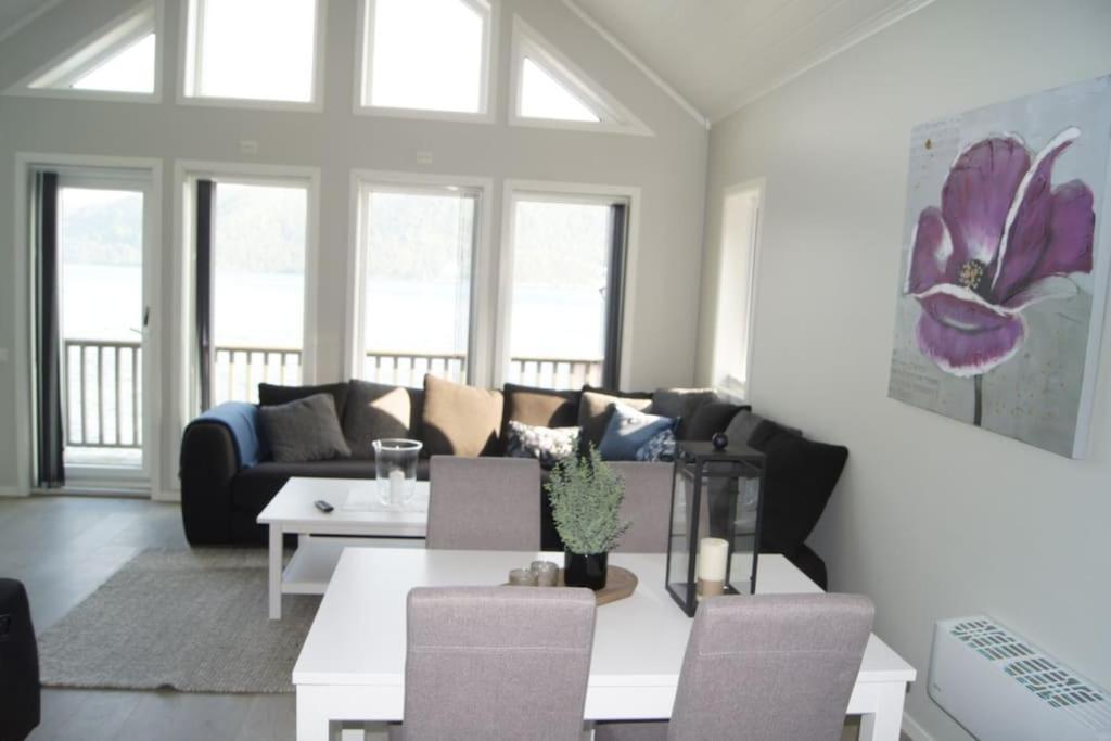 Helt Ny Rorbu Pa Slyngstad I Alesund Kommune 외부 사진